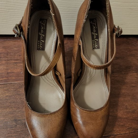 Brown Faux Leather Mary-Jane style Stilettos - Picture 5 of 7